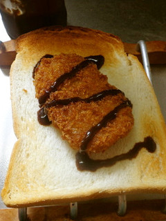 最速の焼きコロッケパン-レシピのメイン写真