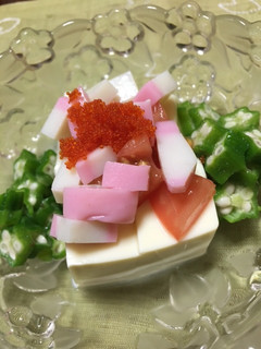 夏野菜と蒲鉾のせ冷奴-レシピのメイン写真