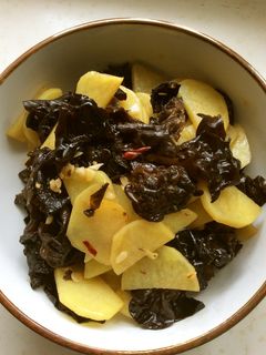 じゃがいもとキクラゲの酢炒め-レシピのメイン写真