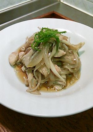ヘルシー塩麹炒(ささ身・舞茸・玉ねぎ)-レシピのメイン写真