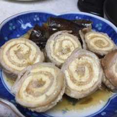 รูปของ 京あげと豚バラのロール煮