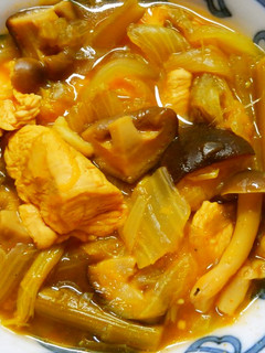 レタス鶏むね肉 アスパラのカレー風スープ-レシピのメイン写真