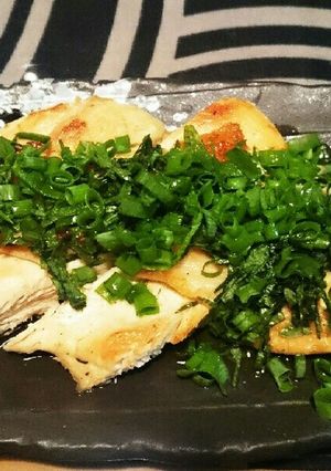 鶏胸肉☆しその葉入り梅こぶ茶焼き-レシピのメイン写真
