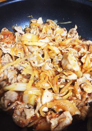 豚キムチ玉ねぎシャキシャキ炒め♡-レシピのメイン写真