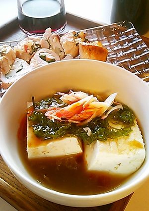 めかぶ温豆腐・ラー油添え-レシピのメイン写真
