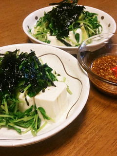 豆苗とアボガドのユッケ風冷奴-レシピのメイン写真