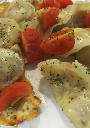 まるで羽根つき♪パリッパリピザ餃子-レシピのメイン写真