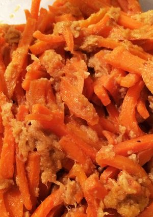人参とシーチキンの胡麻味噌炒め-レシピのメイン写真