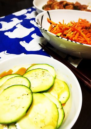 そのままズッキーニ-レシピのメイン写真
