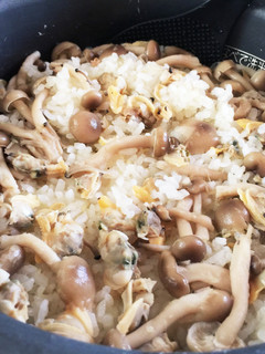 あさりとしめじの炊き込みご飯(白だし)-レシピのメイン写真