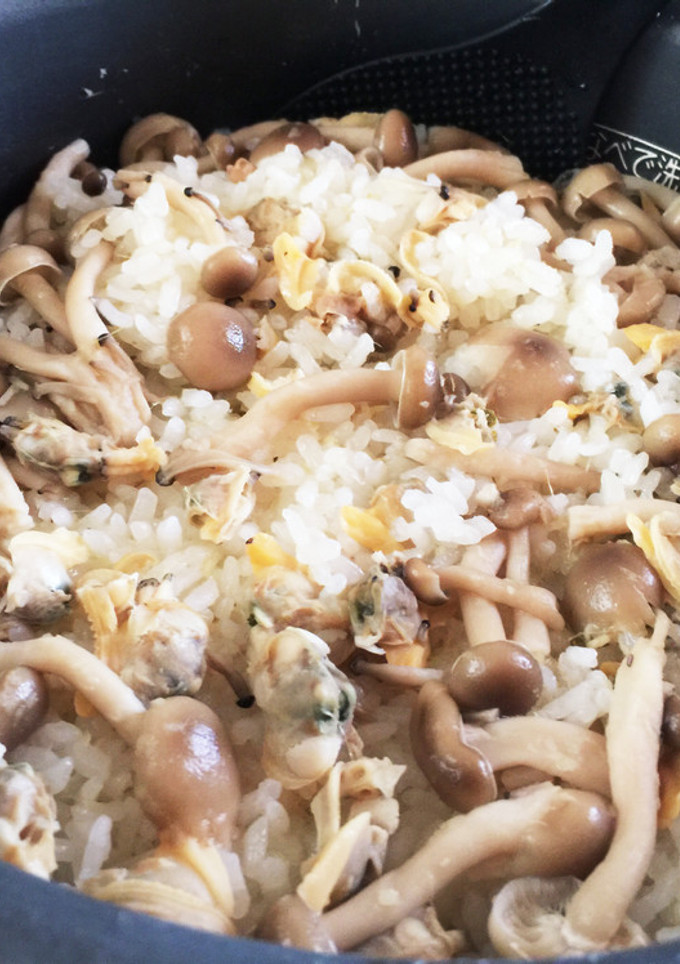 あさりとしめじの炊き込みご飯(白だし)-レシピのメイン写真
