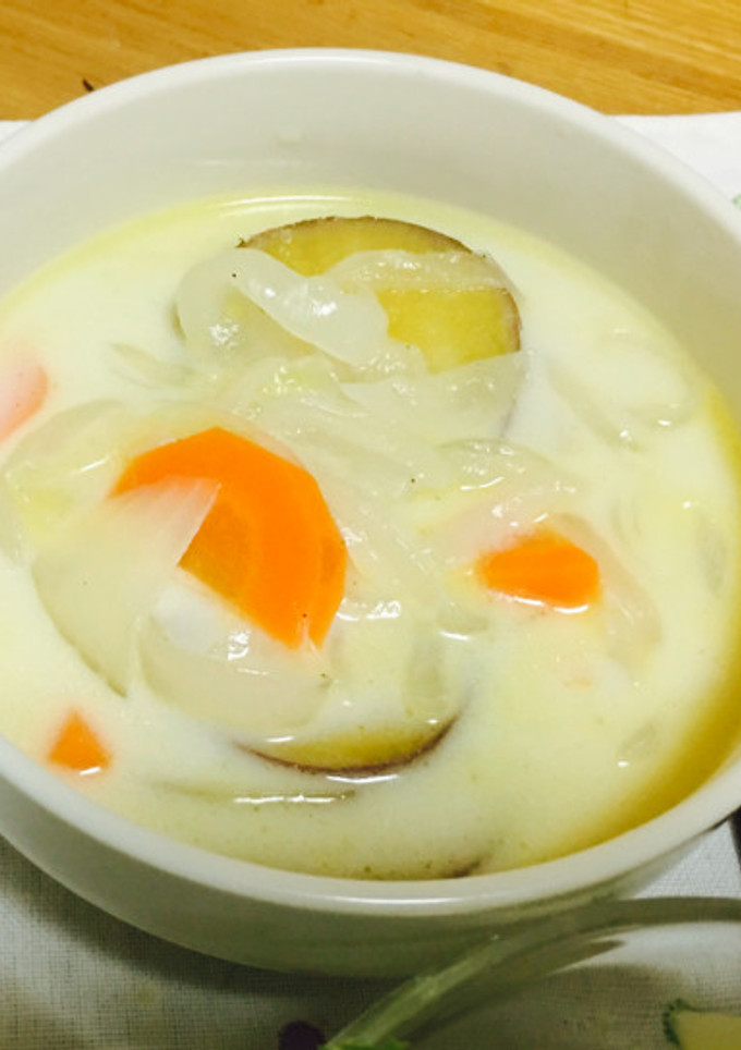 さつまいもと野菜のミルクスープ-レシピのメイン写真