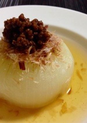 新たまねぎdeまるごとダシ煮☆肉味噌添え-レシピのメイン写真