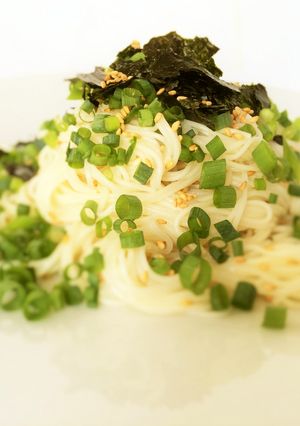 鶏味塩 de 韓国ナムル風の冷製そうめん-レシピのメイン写真