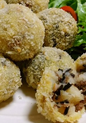 残りひじき煮リメイク～ひじき煮コロッケ～-レシピのメイン写真