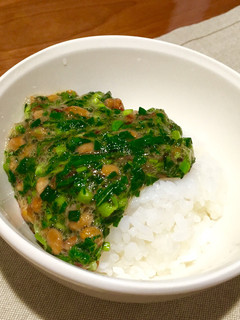 モロヘイヤ納豆丼ぶり-レシピのメイン写真