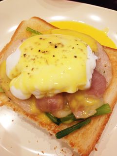 食パンdeエッグベネディクト-レシピのメイン写真