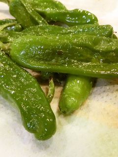 オーブンでししとうの素揚げ(パドロンも)-レシピのメイン写真