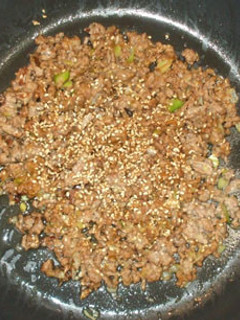 香味野菜ピリ辛風味の簡単!味噌肉そぼろ-レシピのメイン写真