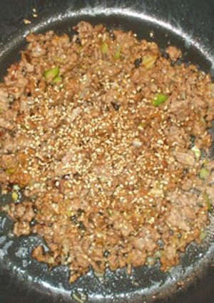 香味野菜ピリ辛風味の簡単！味噌肉そぼろ-レシピのメイン写真