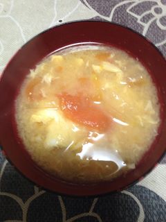 トマトの味噌汁-レシピのメイン写真