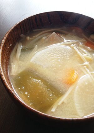 噛んで満腹！◎具だくさんみそ汁-レシピのメイン写真