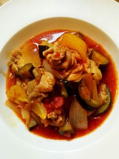 鶏股肉のトマト煮込み-レシピのメイン写真