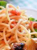バジルが香るトマトの冷製パスタ