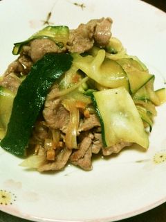 ♪野菜♪ズッキーニと豚肉の生姜炒め-レシピのメイン写真