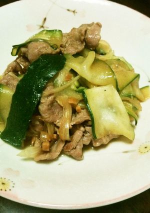 ♪野菜♪ズッキーニと豚肉の生姜炒め-レシピのメイン写真