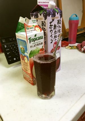 超簡単。カクテル ワインにりんご-レシピのメイン写真