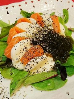 サーモンモッツァレラのカルパッチョサラダ-レシピのメイン写真
