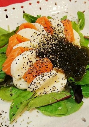 サーモンモッツァレラのカルパッチョサラダ-レシピのメイン写真