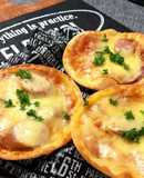 カルディ☆餃子の皮ソーセージトマトピザ