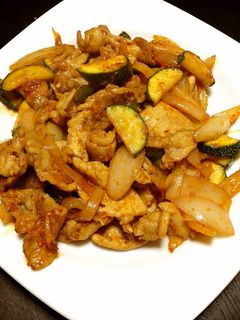 豚肉とズッキーニの甘辛炒め-レシピのメイン写真