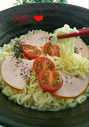 チーズとろ～り♪ハム&トマトの塩ラーメン-レシピのメイン写真