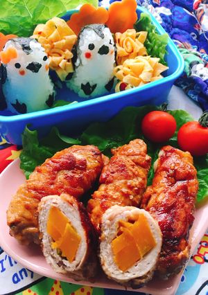 お弁当に！南瓜の肉巻きとペンギンおにぎり-レシピのメイン写真