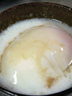 ポットで温泉卵-レシピのメイン写真