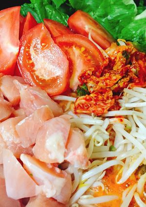夏に食べたい！トマトキムチ鍋-レシピのメイン写真