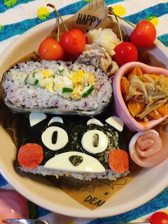 キャラ弁☆ゆかり卵のくまモンなおにぎらず-レシピのメイン写真