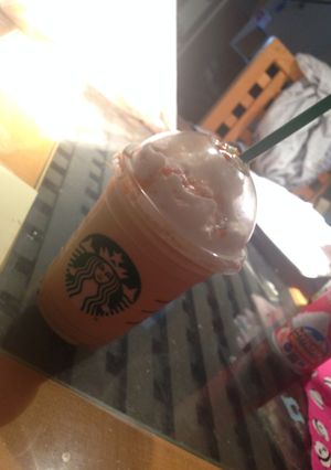 スタバのキャラメルフラペチーノのつくり方-レシピのメイン写真