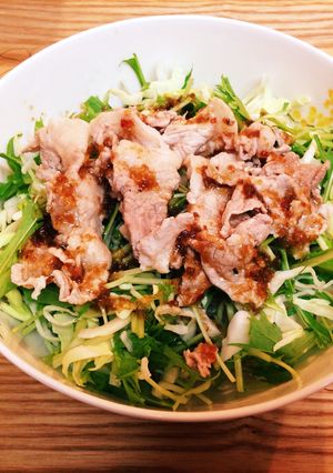豚コマでサッパリ！！しゃぶしゃぶサラダ丼-レシピのメイン写真