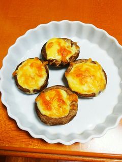 シイタケのチーズ焼き-レシピのメイン写真