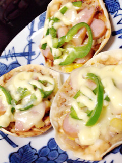 餃子の皮でピザ風♪♪♪-レシピのメイン写真