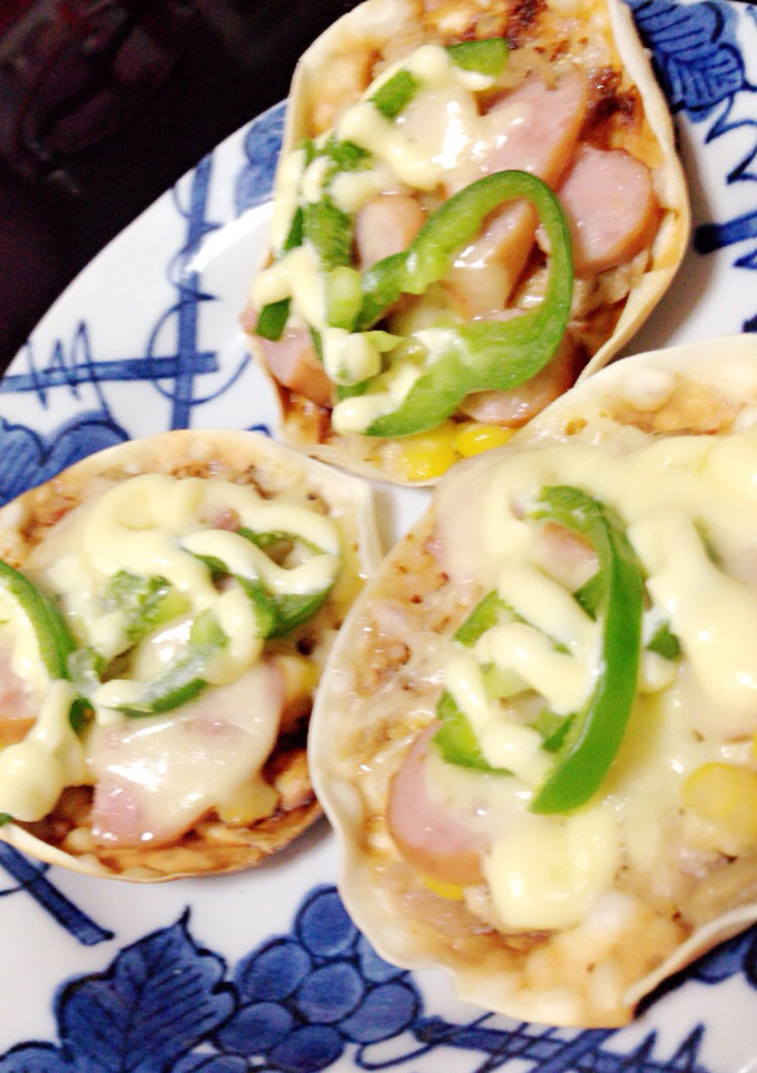 餃子の皮でピザ風♪♪♪-レシピのメイン写真