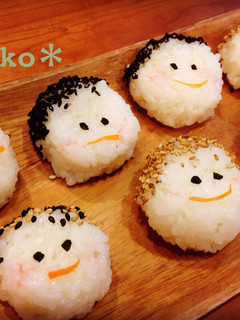 かおにぎり-レシピのメイン写真