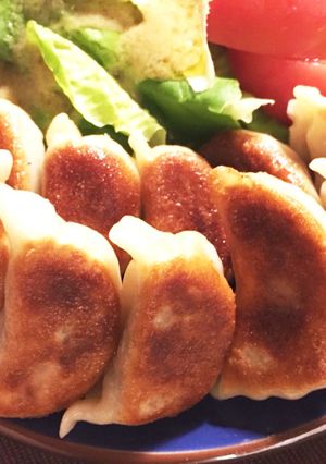 【変わりダネ餃子】カレー-レシピのメイン写真