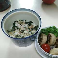 รูปของ キヌア入りほうれん草&じゃこ炒飯