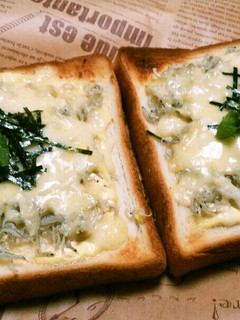 パパっと朝ごぱん。じゃこトースト♪-レシピのメイン写真