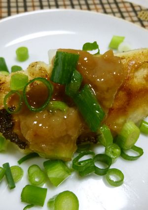 梅ソースに合う！！餃子の王将の「生餃子」-レシピのメイン写真